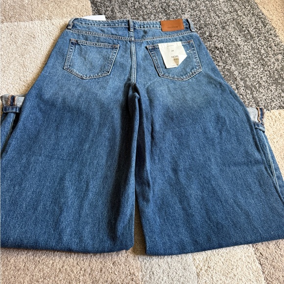 Hidden Nori Dark Wash Cuffed Wide Leg - Size 28 - Picture 2 of 8